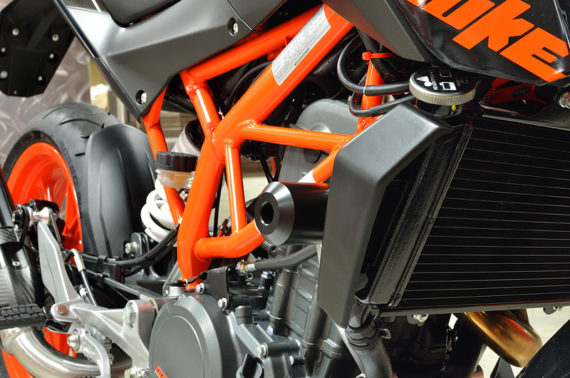 7972946_3_orig KTM 390 Duke Frame Sliders by MNNTHBX