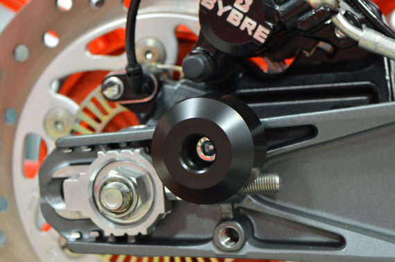 MNNTHBX Axle Sliders for KTM RC390 / 390 Duke