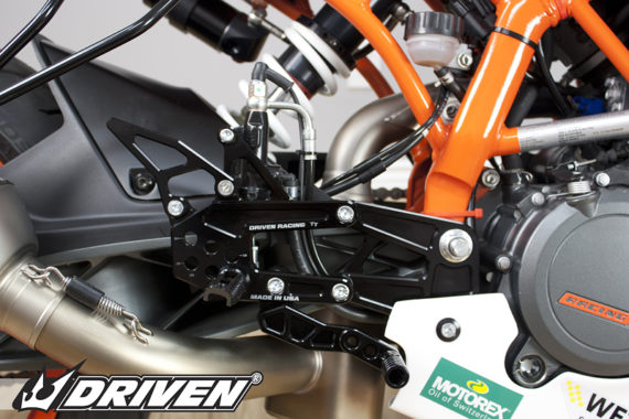 9317086_1_orig Driven Racing TT KTM RC390 Rearsets