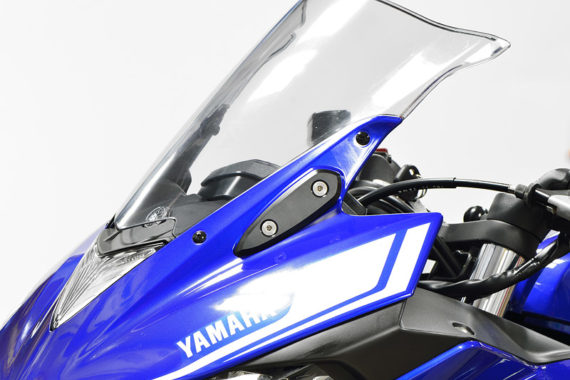 MNNTHBX Yamaha mirror blockoffs Yamaha R3 Mirror Block-Offs 2015-2018
