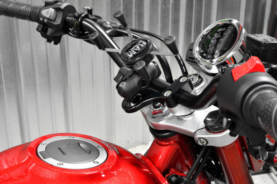 MNNTHBX Phone or Camera Mount - Honda Top Handlebar Clamp