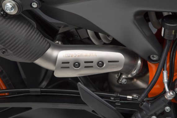 image Yoshimura Street AT2 Slip-on - KTM 790 Duke/890 Duke