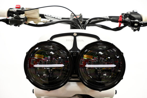 DSC_0742 MNNTHBX Billet Cage & XK Glow LED Headlight Kit for Honda Ruckus