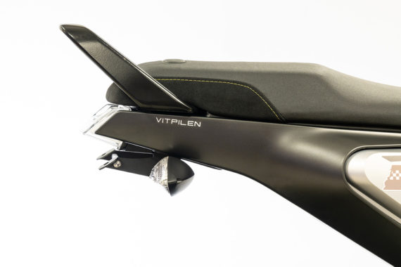 2020-2023 Husqvarna Vitpilen 401 Fender Eliminator by MNNTHBX