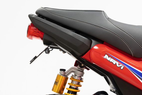 MNNTHBX Fender Eliminator for the Honda Navi 110 - OPTIONAL Yoshimura Micro LED Turnsignals
