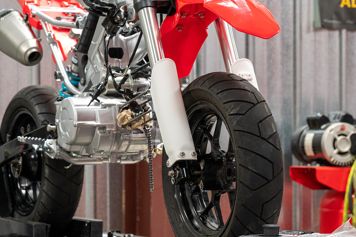 Grom Fork Guards w/ Brackets - Black or White - MNNTHBX