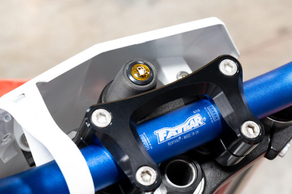 NZ6_3049 CRF 110 Fuel Gauge Mount