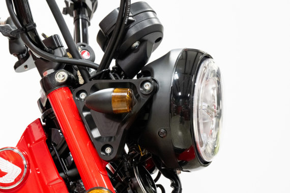 MNNTHBX Front or Rear Turn Signal Mounts for Honda Trail 125