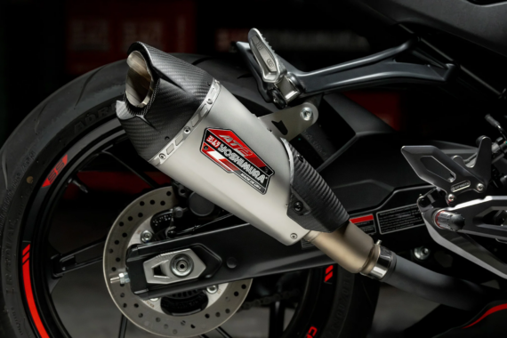 Yoshimura AT2 STAINLESS SLIP-ON EXHAUST, W/ STAINLESS MUFFLER for CFMoto 450 SS/NK 2024+