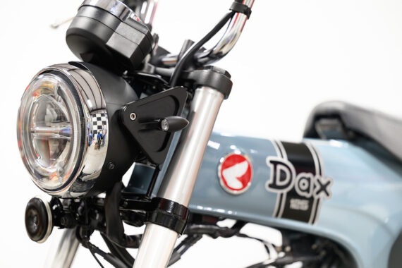 MNNTHBX Front Turn Signal Mounts for Honda DAX 125
