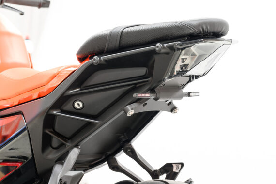 GJH_3809 KTM 390 Duke Fender Eliminator 2024+ by MNNTHBX