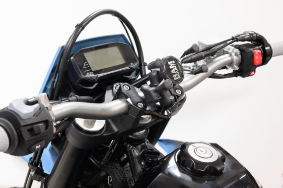 MNNTHBX Top Bar Clamp with Ramball mount for Phone or Camera - 2025+ Suzuki DRZ4SM